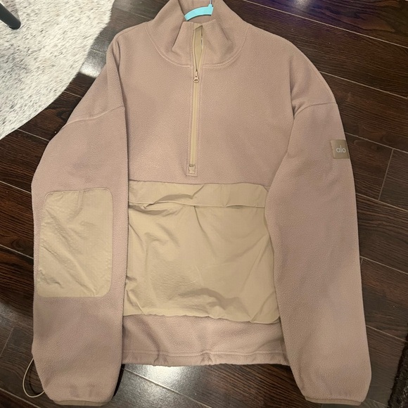 alo yoga half zip fleece - Picture 1 of 4